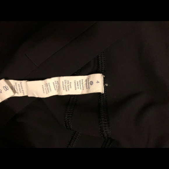 Lululemon tights 4 - Picture 5 of 8